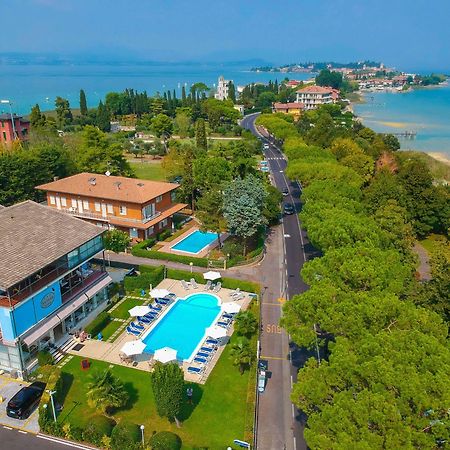 Hotel Suisse Sirmione Exterior foto